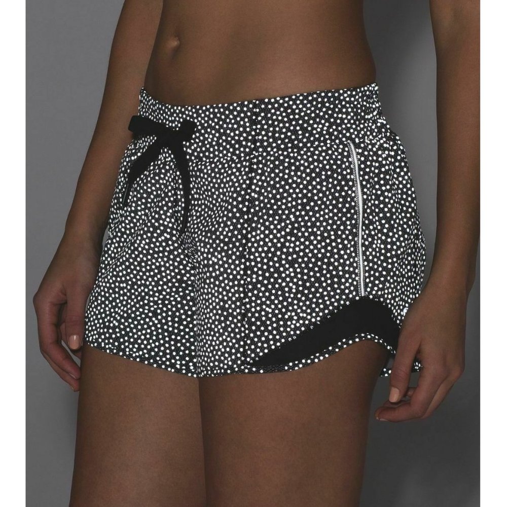 Lululemon Hotty Hot Short Long Reflective 4" / 2 Tall / Frozen Fizz Splatter